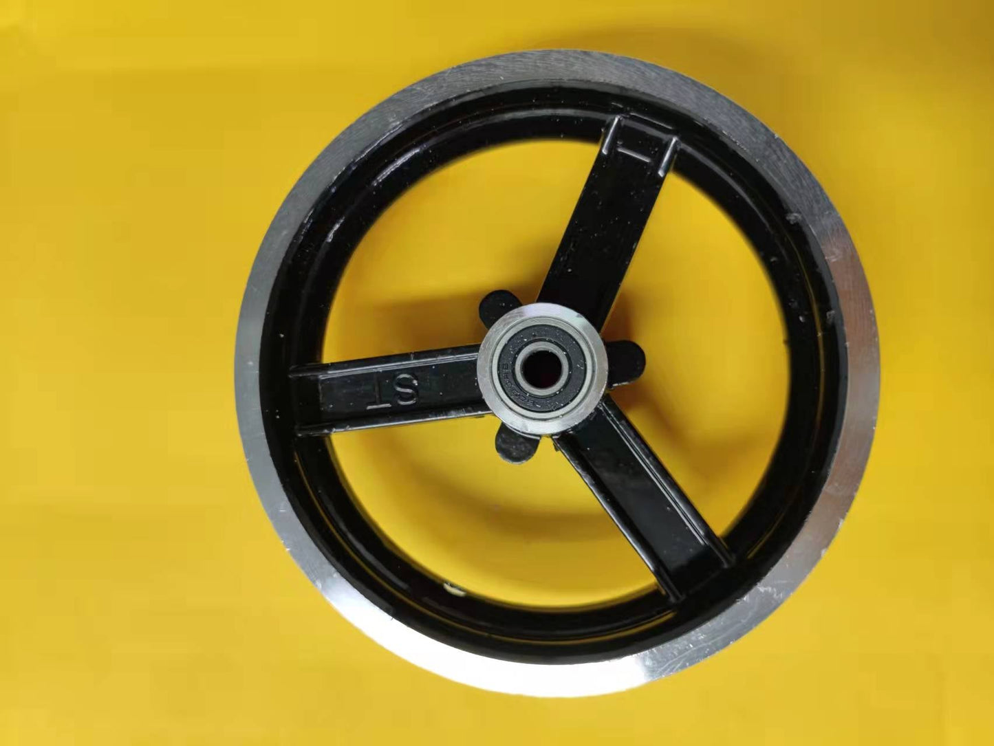 KUGOO KIRIN M4 Pro front wheel